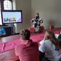 EUSA representative gives information about students' association in BSL. 